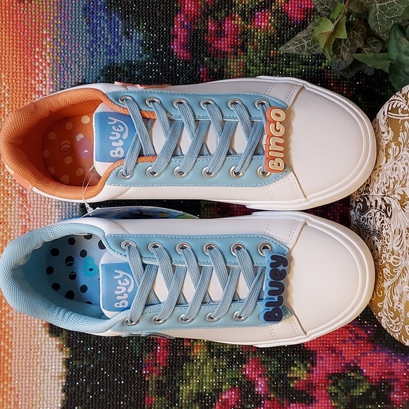 Womens Bluey & Bingo Court Sneakers - Picture 6 of 11